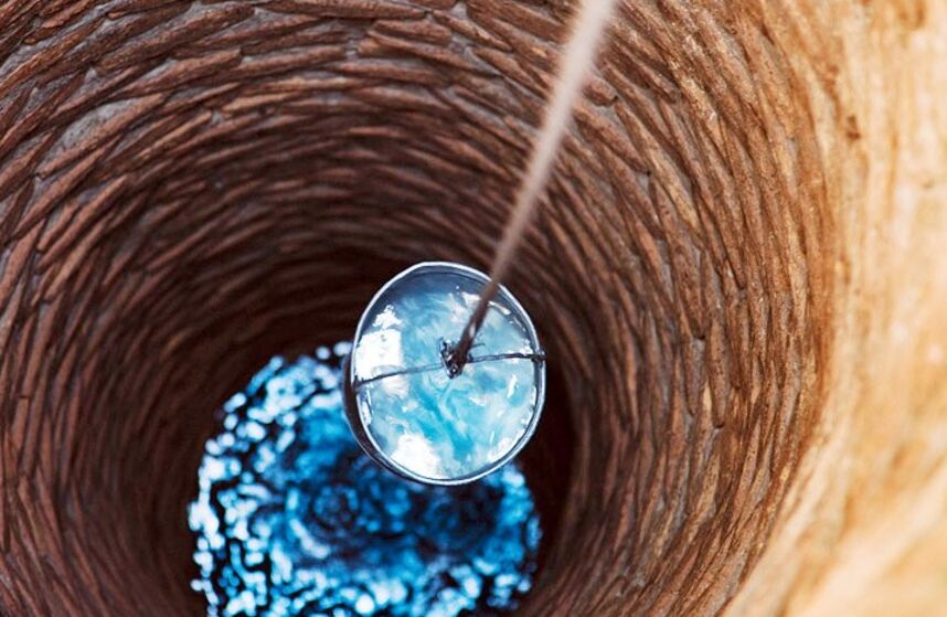 Очистка воды из колодца без затрат